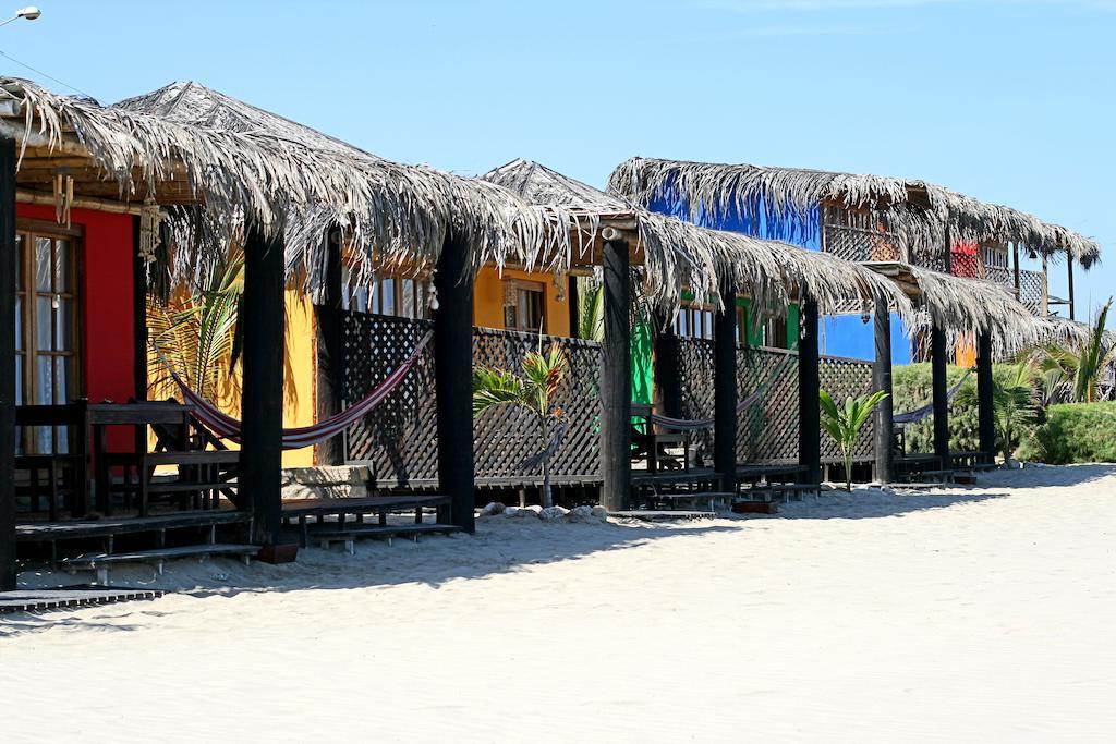 Hoja De Palma Bungalows Canoas de Punta Sal Exteriör bild