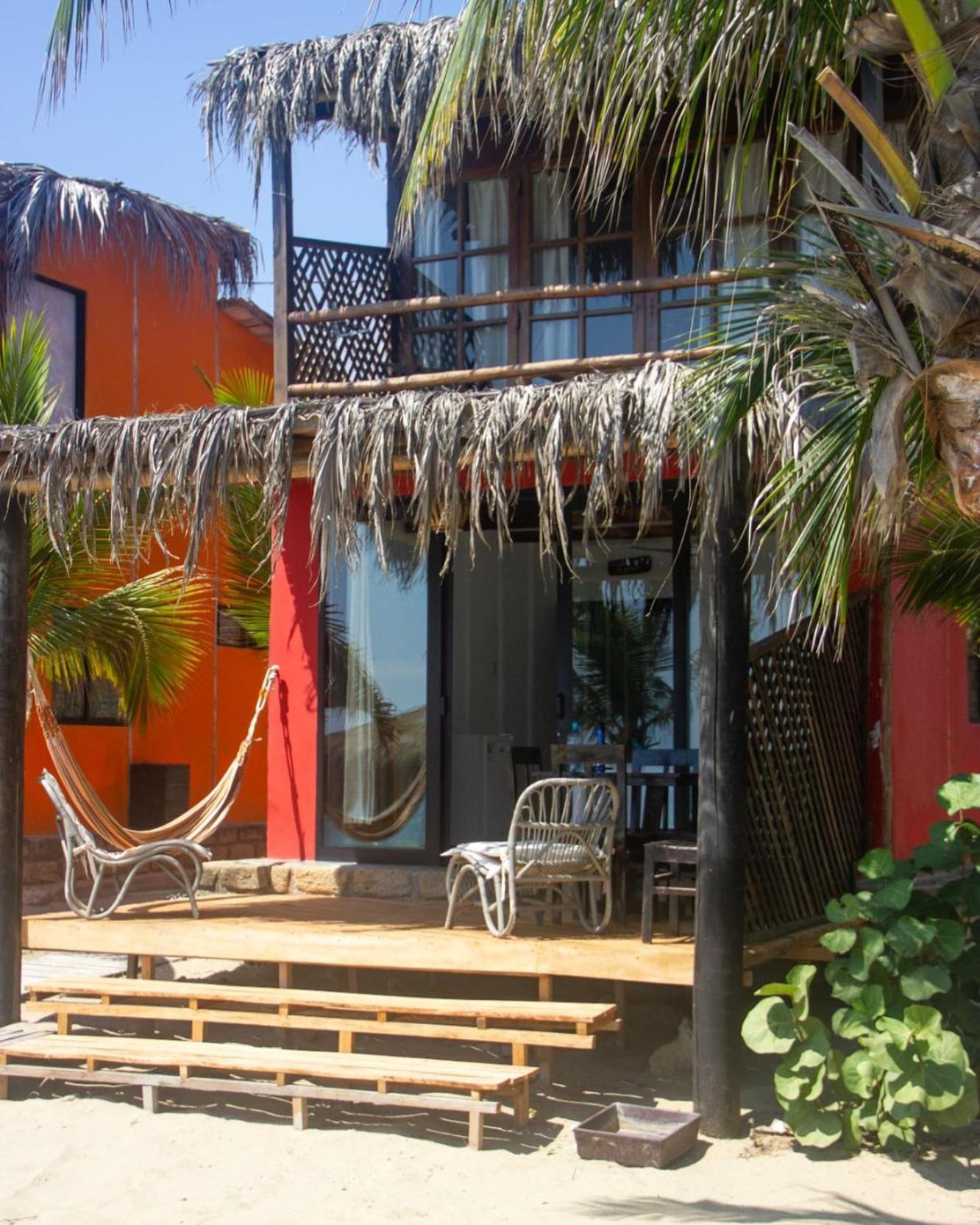 Hoja De Palma Bungalows Canoas de Punta Sal Exteriör bild